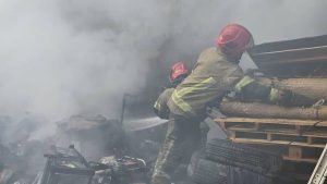 حادثه مرگبار در اصفهان/ ۹ نفر کشته شدند