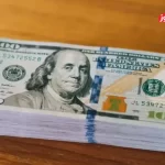 پیش بینی قیمت دلار یکشنبه ۲۳ آذر ۱۴۰۴ / سیگنالهای تورمی دلار را در کانال ۱۳۰ هزار تومانی مینشاند؟