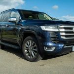 رژه خودرو‌های لوکس معابر شمال تهران را قفل کرد + فیلم