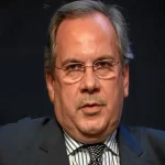 انتقاد روزنامه اطلاعات از سریعالقلم؛ دیدگاههای او نتیجه اقتصاد غیررقابتی است