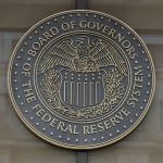 فدرال‌رزرو نرخ بهره را پایین آورد