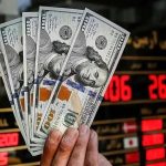 پیش‌بینی قیمت دلار/ تکرار تاریخ یا عبور دلار از مرز ۱۳۰ هزار تومان؟